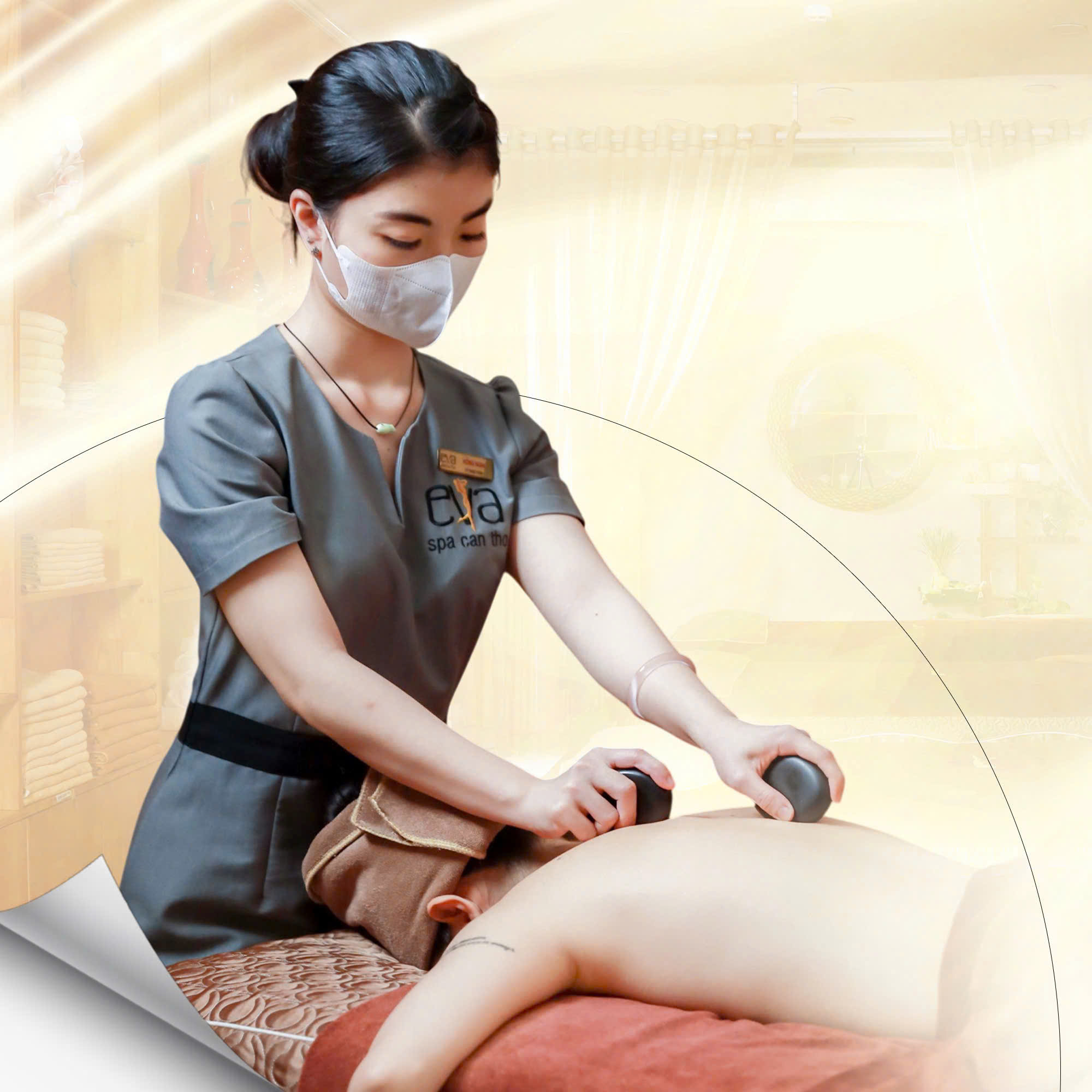Massage Đá Nóng